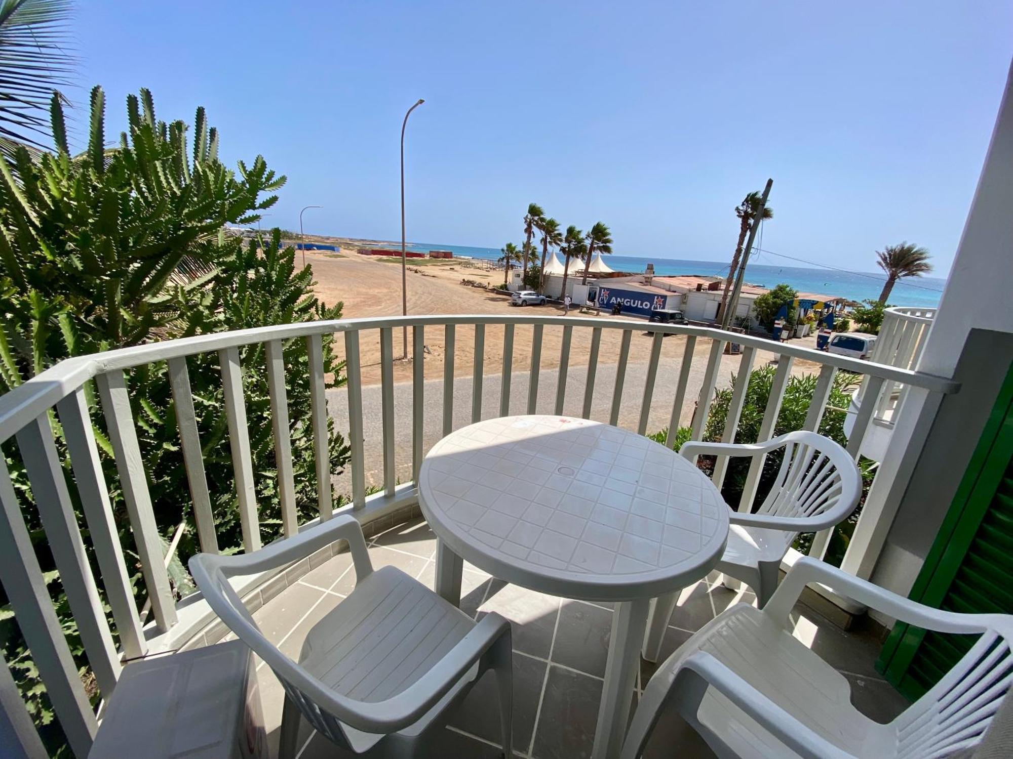 Leme Bedje Sea View - By Bobbywashere Santa María Exterior foto